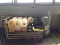 為什么要使用盛漏托盤(pán)？固耐安解析